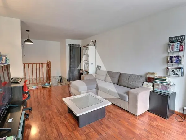 Appartement F3 en duplex avec extérieur