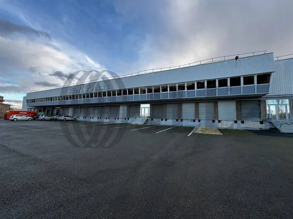 Local d'activité 2098 m²