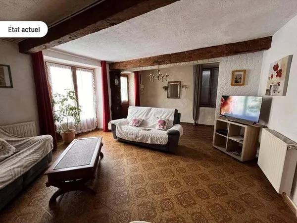Maison de bourg de 6 pièces principales
