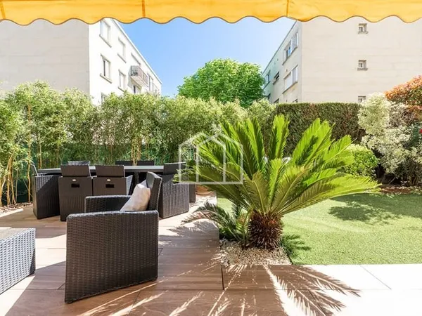Appartement familial 4 pièces - 108 m² avec jardin de 70 m² + cellier + 2 parkings
