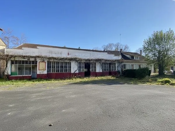 Local 1 pièce 190 m²