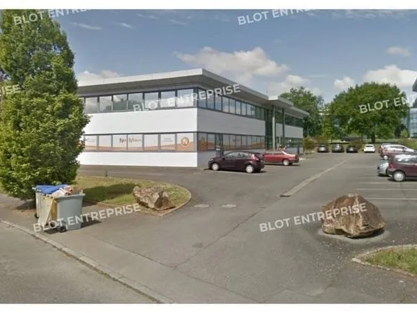 Bureaux 193 m²