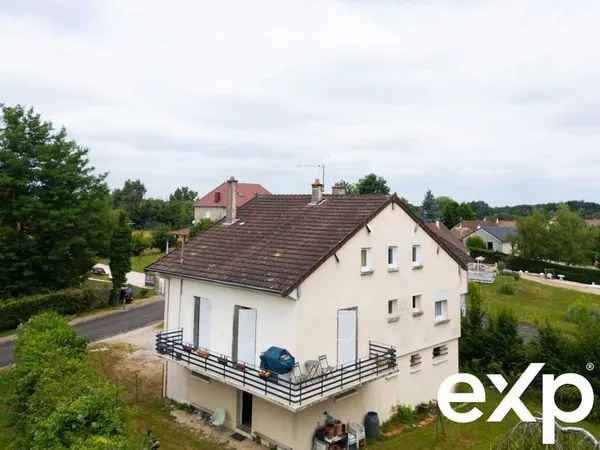 Maison familiale à Frontenaud