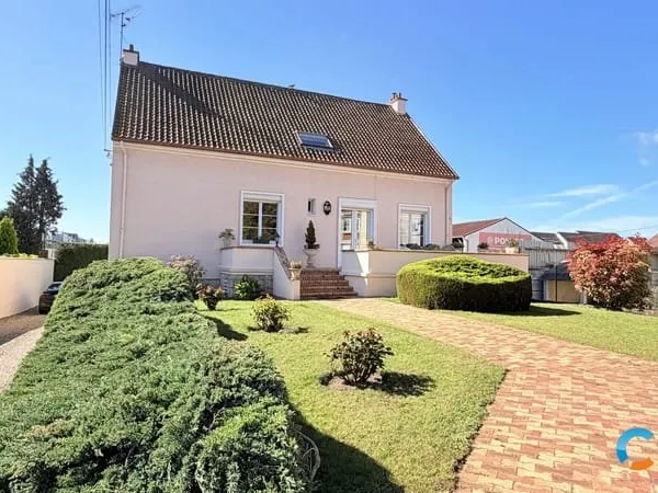 Maison 7 pièces 163 m²
