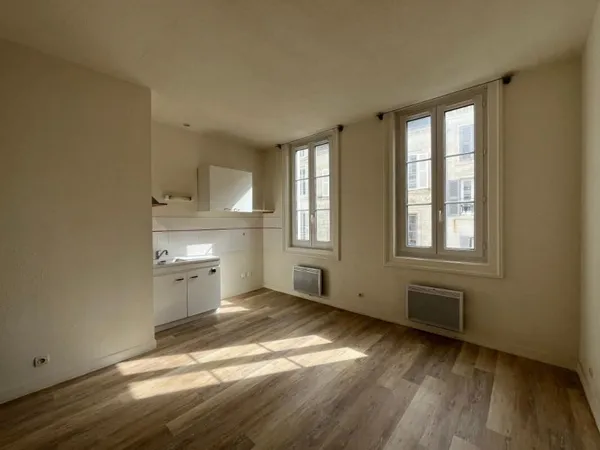 Immeuble À Vendre LA ROCHELLE