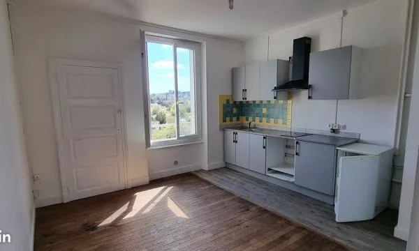 Très beau T2 à deux pas du centre ville de Montluçon