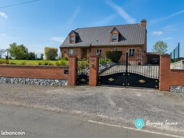 Maison 8 pièces 125 m²
