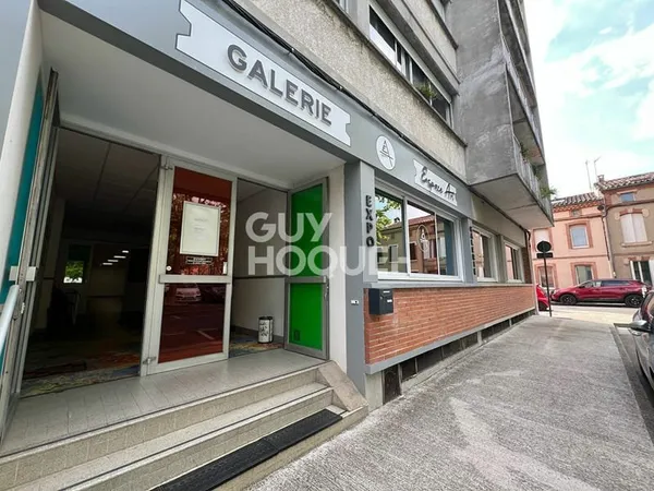 À LOUER - Local / Bureaux 350 m² - Place Fernand Pelloutier -ALBI