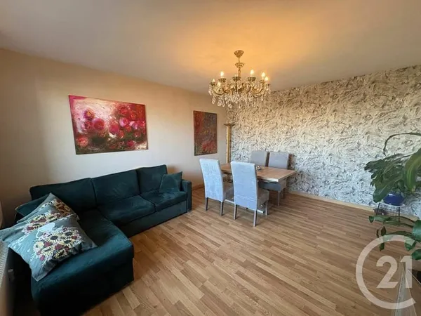 Appartement 4 pièces 84 m²