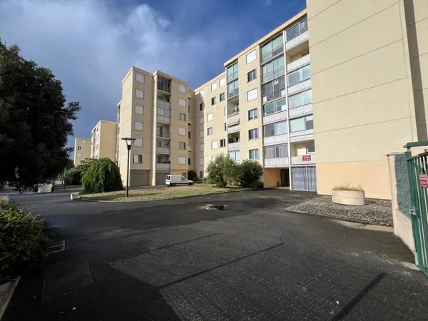 Vaste T4 pièce(s) 68 m2 Toulouse