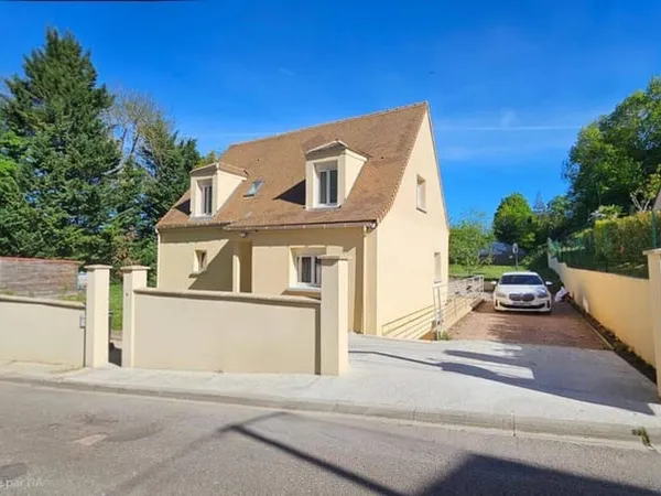 Maison 6 pièces 130 m²