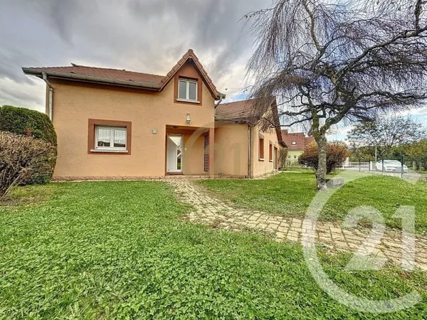 Maison 7 pièces 274 m²