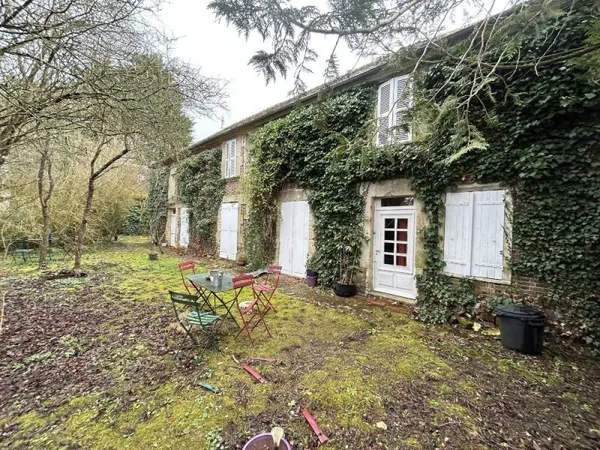 Maison 240 m²