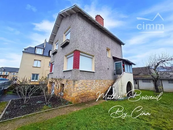 Charmante Maison de Ville à Montignac-Lascaux