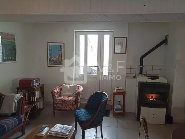 Proche Lectoure Maison 4 chambres et dépendance
