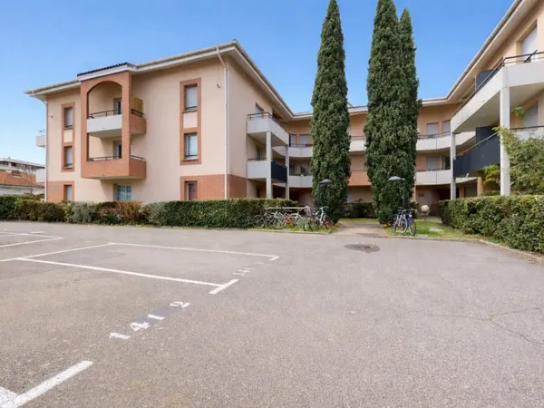 T2 bis duplex de 51 m2 Balcon Parking Esprit T3