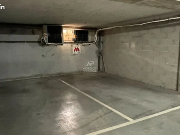 Parking/box SAINT GERMAIN EN LAYE