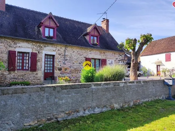 2 maisons au calme sur 1 hectare