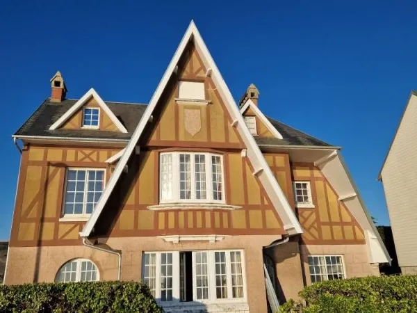 Maison 10 pièces 239 m²