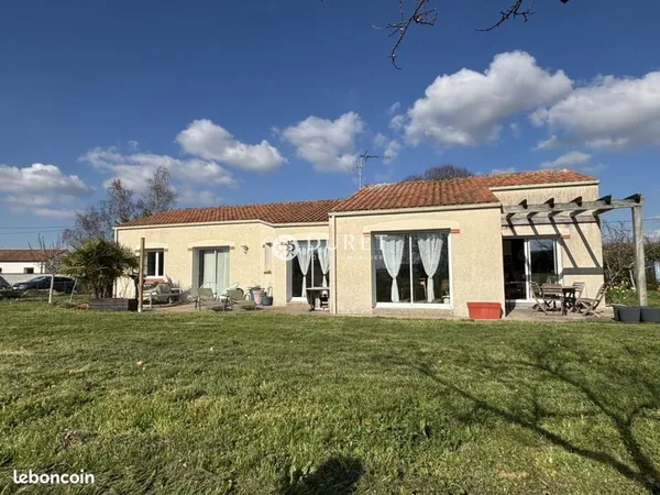 Propriété 6 pièces 154 m²