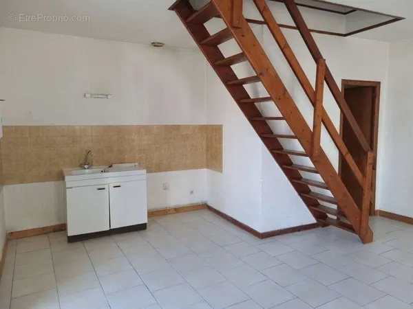 Maison Centre Ville - LE CHATEAU D'OLERON - 17480