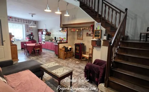 Maison de village de 200 m² à Sauzet