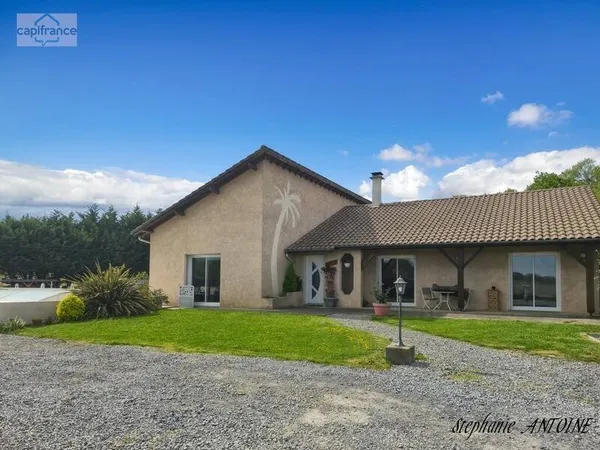 Maison de plain-pied 5 pièces 155 m²