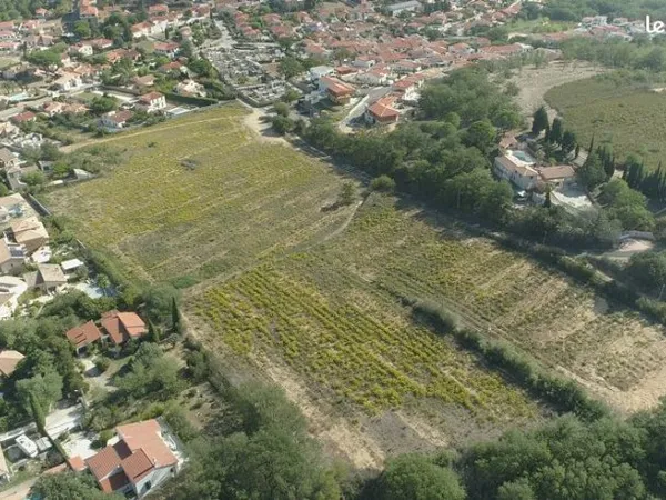 Terrain 697 m² Banyuls Dels Aspres