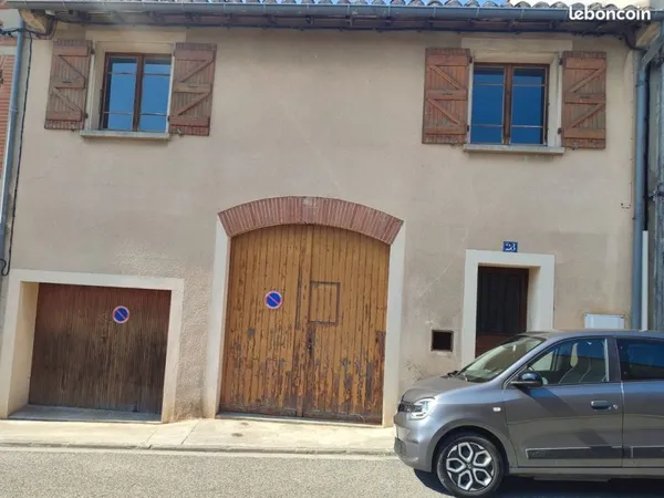 Maison à potentiel avec jardin en hypercentre
