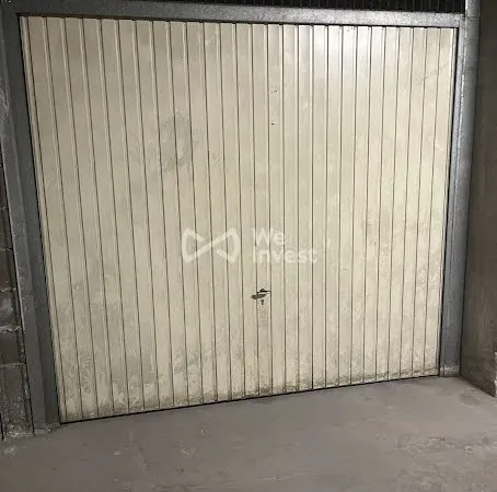 Parking 14 m²