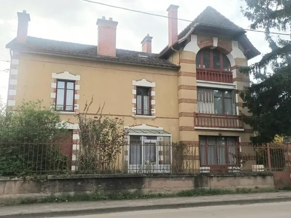 Maison 14 pièces