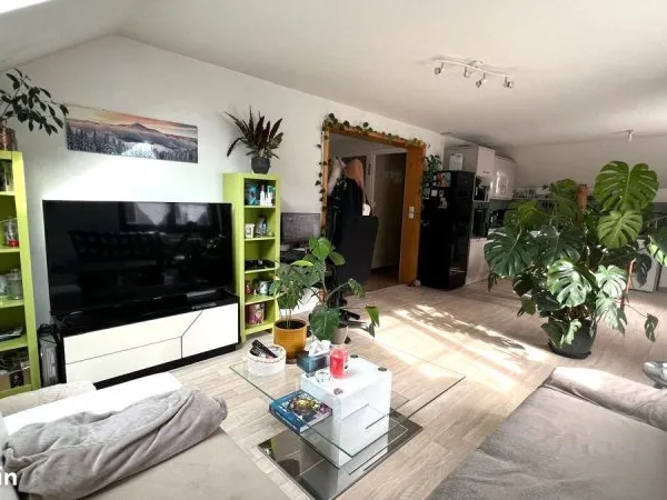 Appartement 3 pièces - 73m² - avec garage et jardin