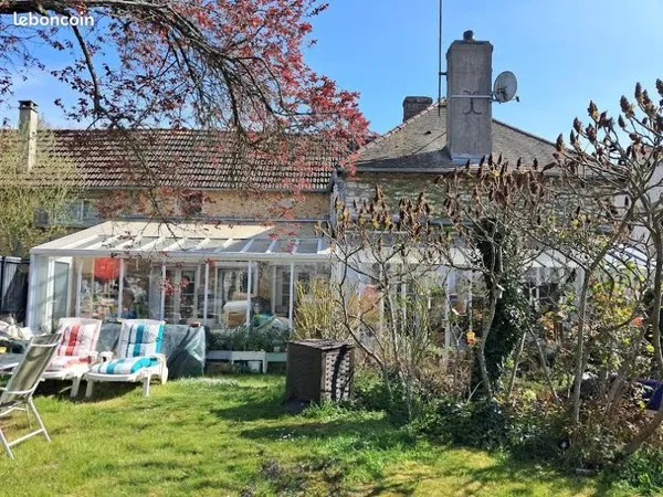 MAISON 200 m2 proche BONNIERES - 200 000