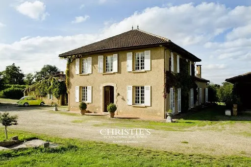 Vignoble 380000 m²