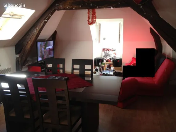 Objat plein centre t3 90m²