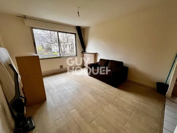 Studio lumineux au calme - Emplacement recherché à Vanves