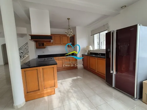 Maison 7 pièce(s) 208 m2