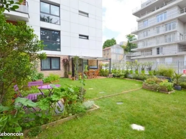 3 pièces avec grand jardin à côté des transports