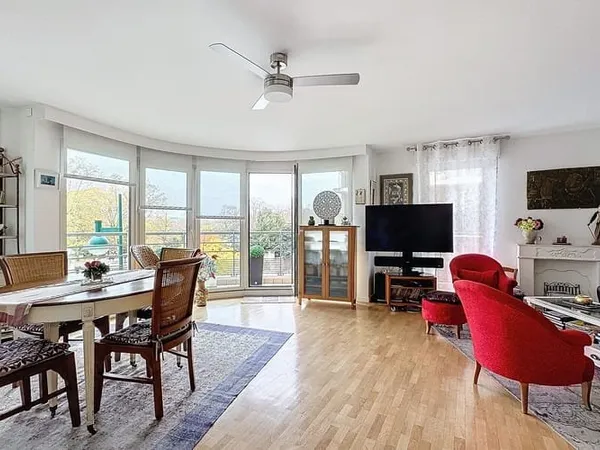 Appartement 6 pièces 121 m²