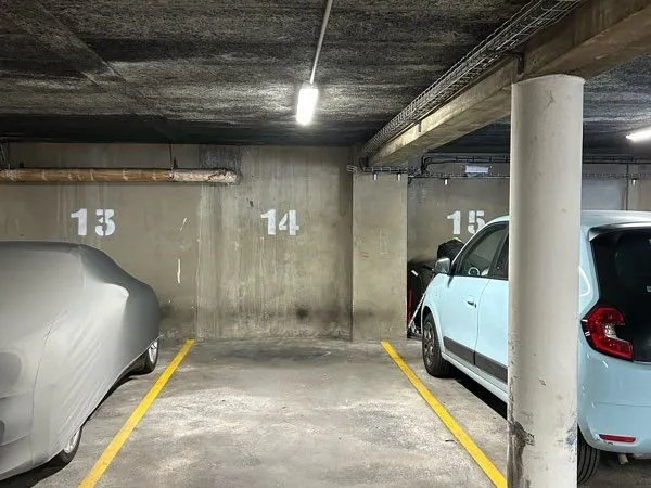 Parking hyper centre