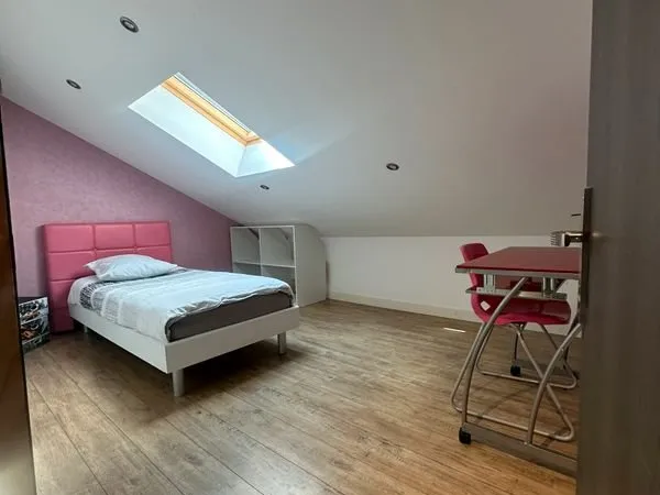 Chambre en colocation Vénissieux en maison