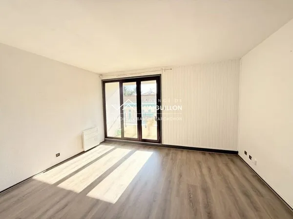 STUDIO CABINE