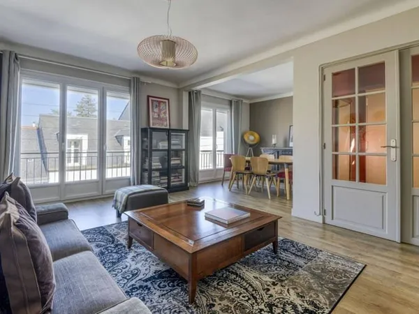 Appartement 6 pièces 103 m²