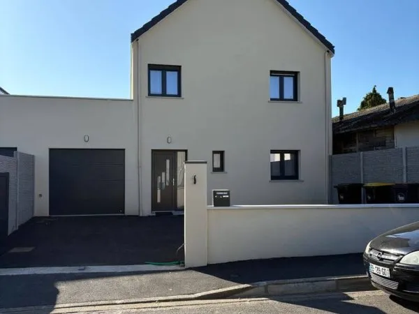 Maison 6 pièces 120 m²