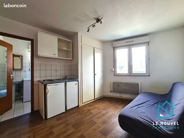 Studio 1 pièce 16 m²