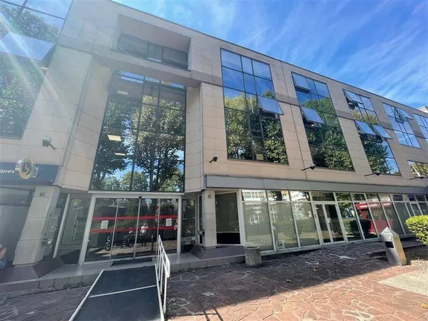 Bureaux 317 m²
