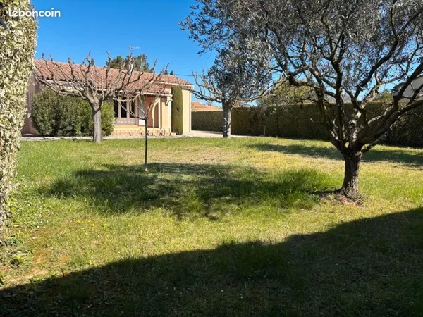 EXCLUSIVITE Maison de plain pied, 95 m², 3 chambres, sur terrain de 1127 m²