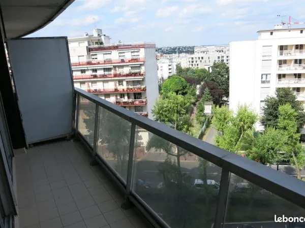 Studio 1 pièce 29 m²