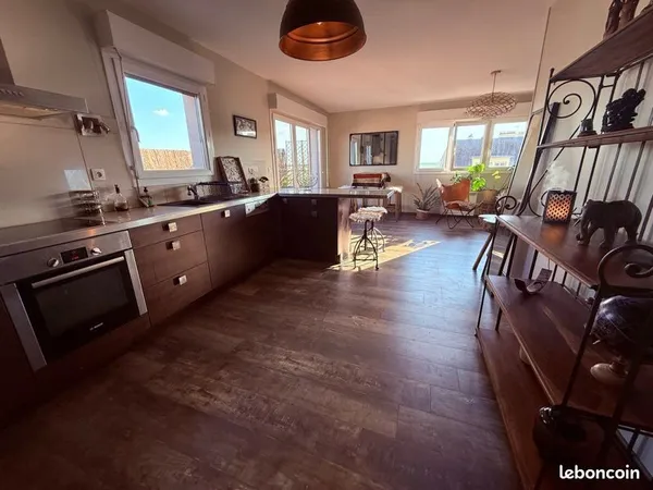 Superbe T3 avec Terrasse Panoramique (25 m²) - Caen Beaulieu