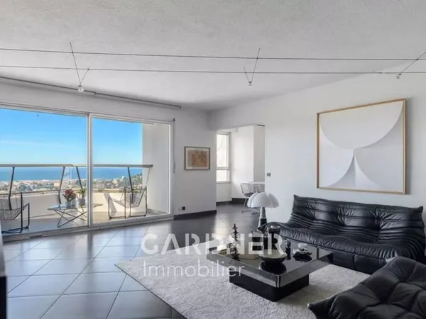 Appartement 4 pièces 92 m²